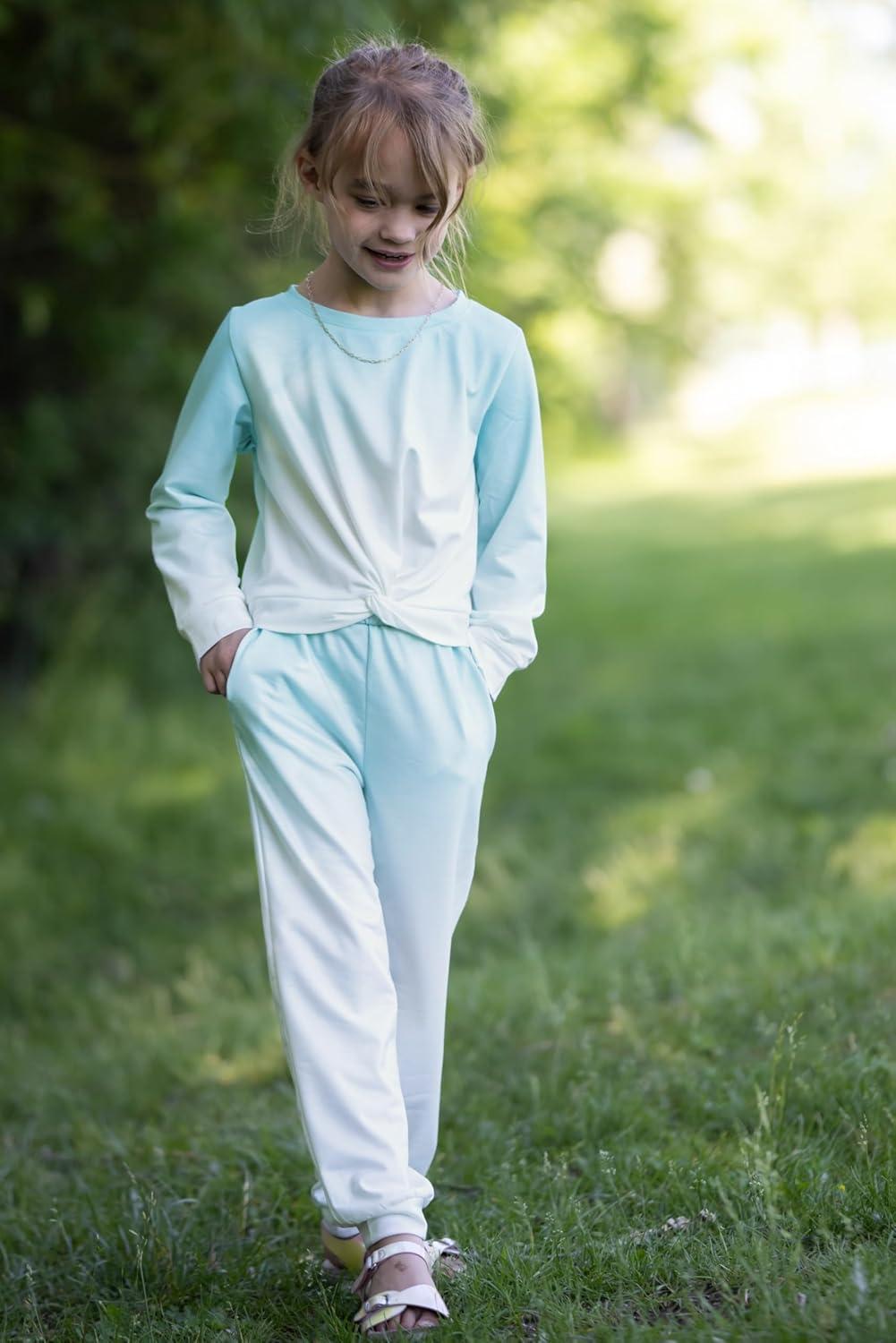 imageArshiner Girls 2 Piece Outfits Fashion Twist Front Tracksuit Long Sleeve Pullover Sweatshirt Sweatpants Jogger set SweatsuitGreen White