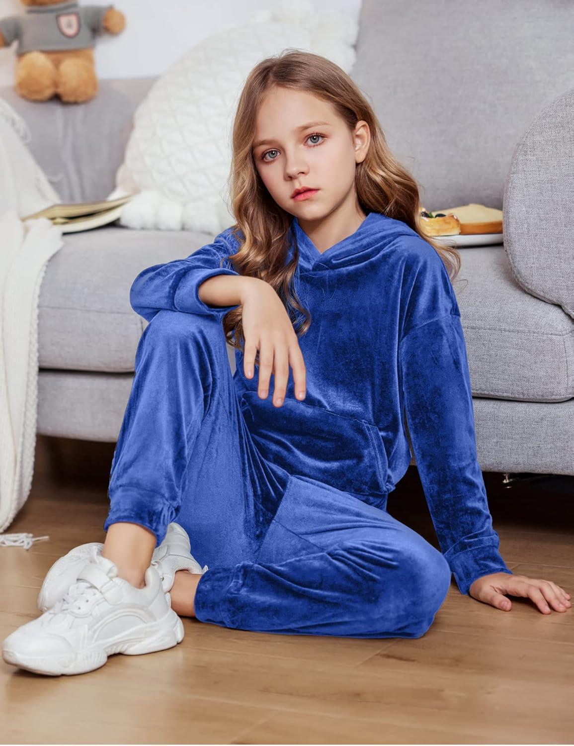 imageArshiner Girls Velour 2 Pieces Tracksuits Outfits Athletic Hoodies Sweatshirts and Sweatpants Athletic Clothing SetsRoyal Blue
