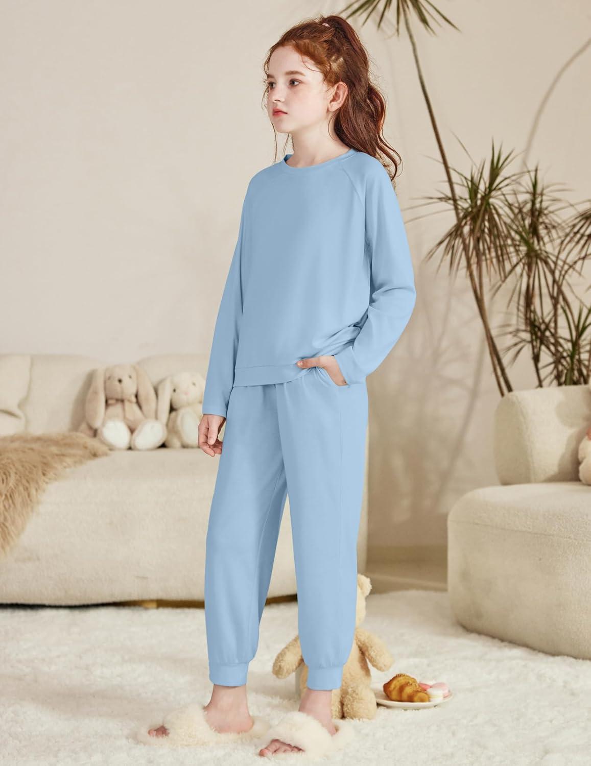 imageArshiner Girls 2 Piece Outfits Fall Clothes Long Sleeve Pullover Sweatshirt and Sweatpants with Pockets Kids ClothingBlue