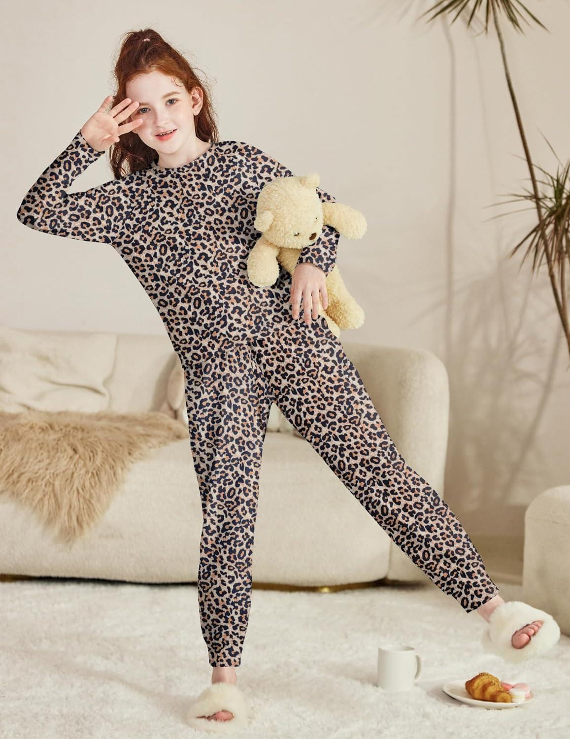 imageArshiner Girls 2 Piece Outfits Fall Clothes Long Sleeve Pullover Sweatshirt and Sweatpants with Pockets Kids ClothingLeopard