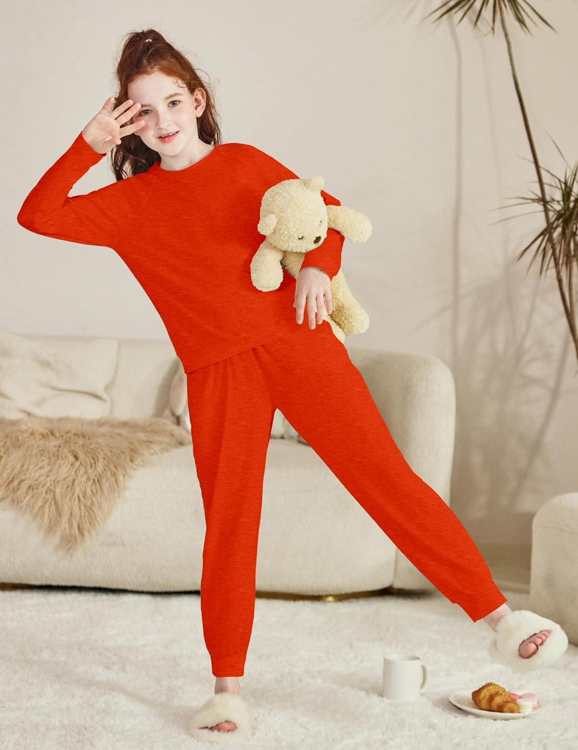 imageArshiner Girls 2 Piece Outfits Fall Clothes Long Sleeve Pullover Sweatshirt and Sweatpants with Pockets Kids ClothingRed