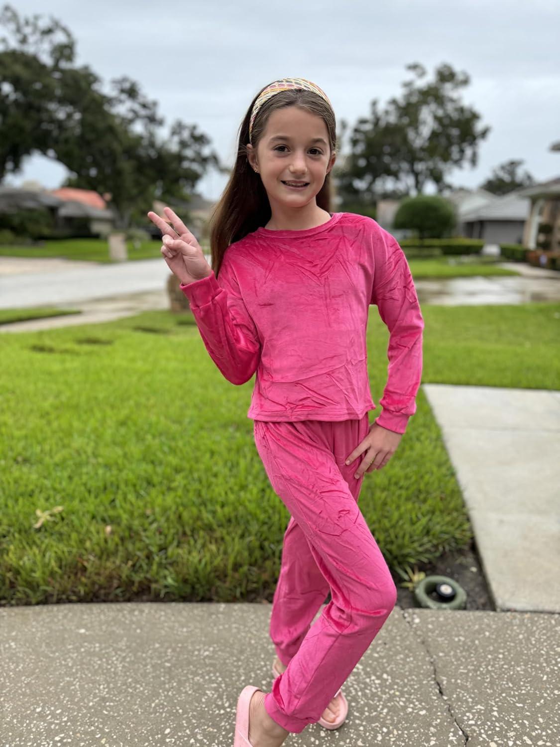 image:imageArshiner Girls 2 Piece Outfit Sweatsuits Set Kids Velour Sweatshirts amp Sweatpants Tracksuits Set for GirlsRose Red