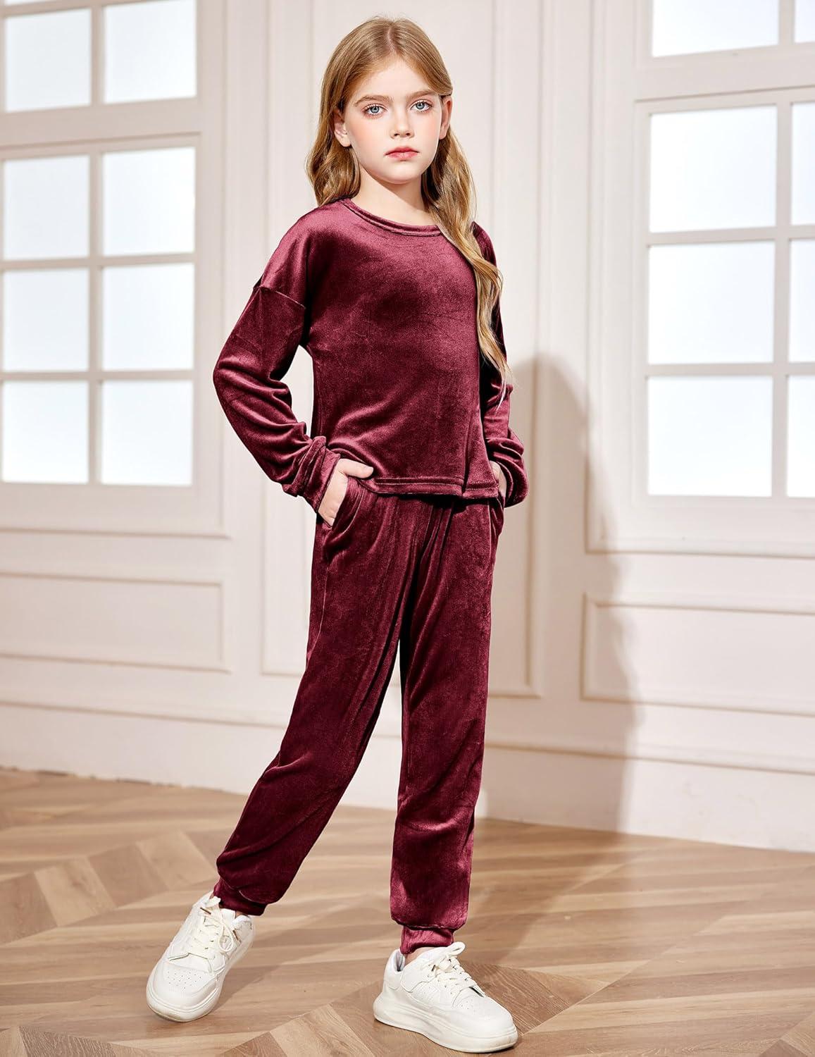 image:imageArshiner Girls 2 Piece Outfit Sweatsuits Set Kids Velour Sweatshirts amp Sweatpants Tracksuits Set for GirlsRed