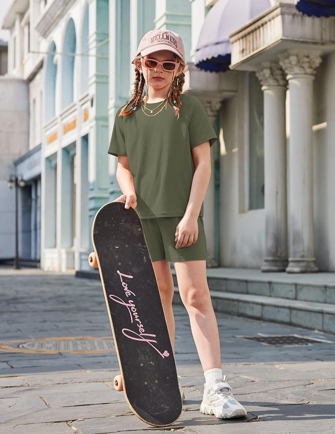 image:imageArshiner Girls 2 Piece Outfits Summer Clothes Fashion Short Sleeve Pullover Tops and Shorts with Pockets Kids Clothing SetArmy Green