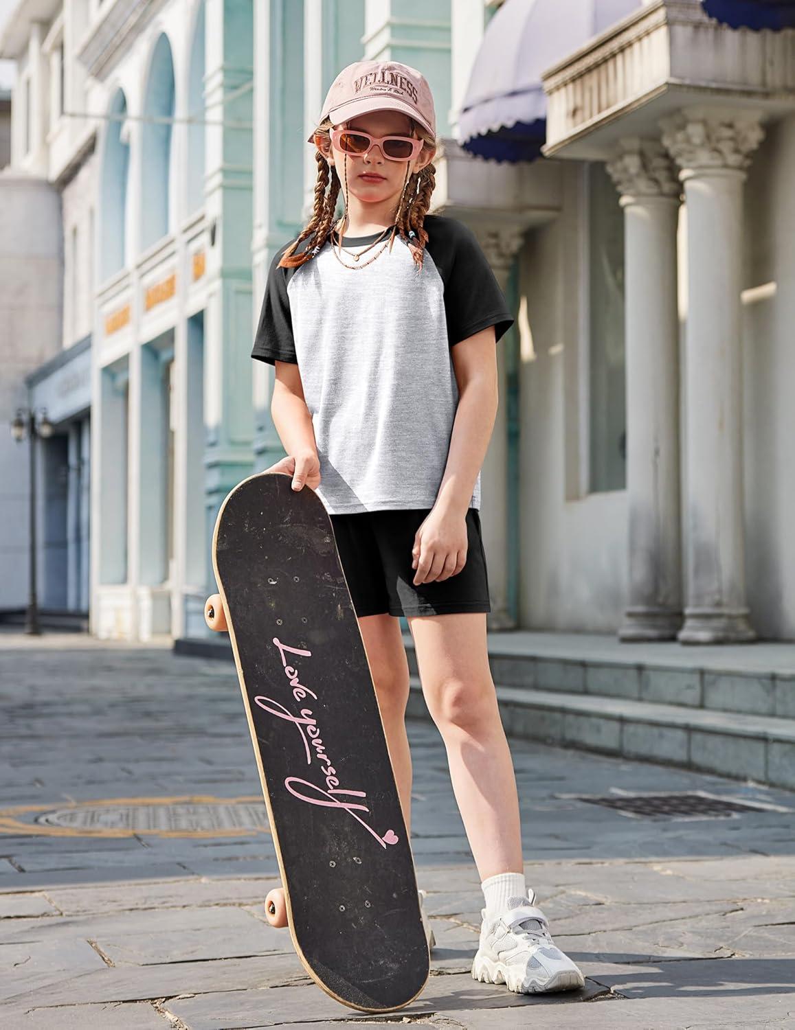 image:imageArshiner Girls 2 Piece Outfits Summer Clothes Fashion Short Sleeve Pullover Tops and Shorts with Pockets Kids Clothing SetGreyblack