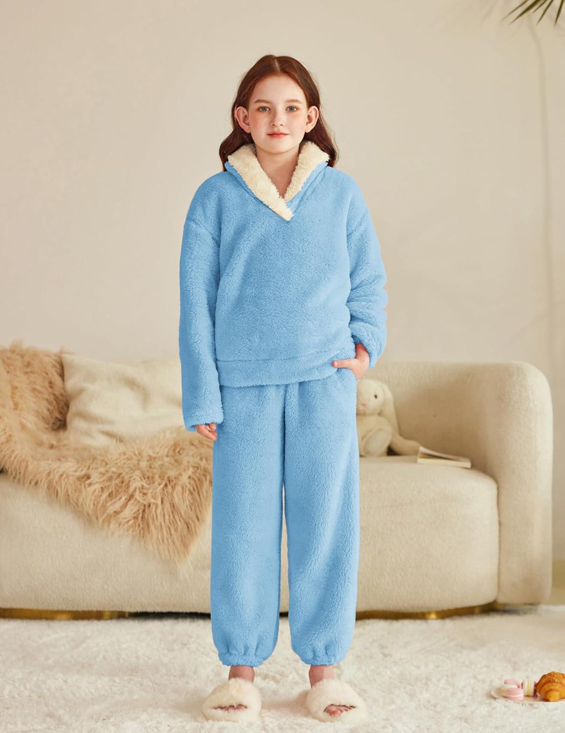 image:imageArshiner Girls Clothes 2 Piece Fuzzy Outfits Winter Warm Fleece Loose Pullover Sweatshirt and Sweatpant SweatsuitLight Blue