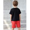 Arshiner Kids Boy Drop Shoulder Tee & Drawstring Waist Shorts With Chain Necklace(Black Print & Red)